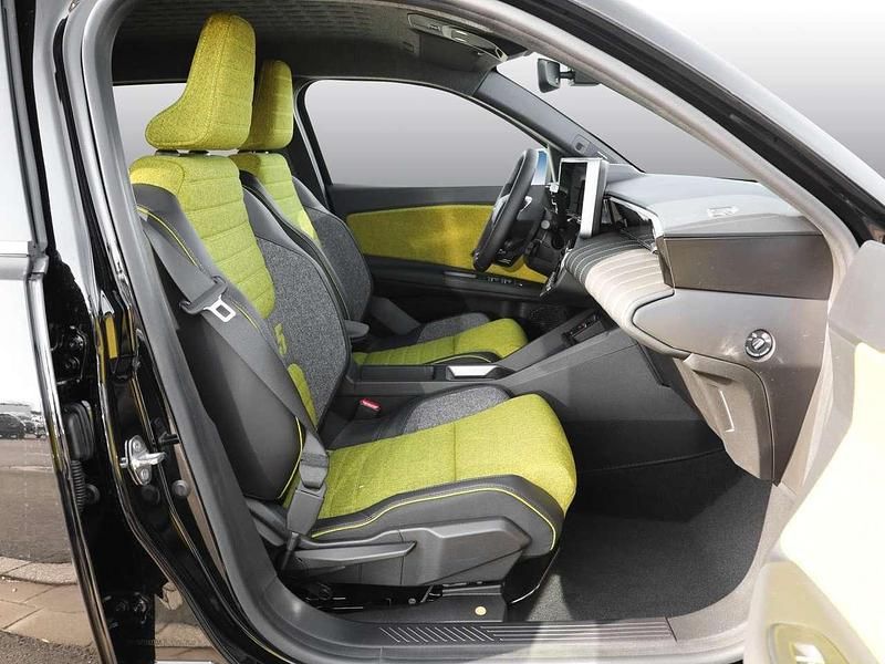 Neu Renault 5 E-Tech Iconic 110 kW (150 PS) 2026 Black pearlschwarz metallic Limousine