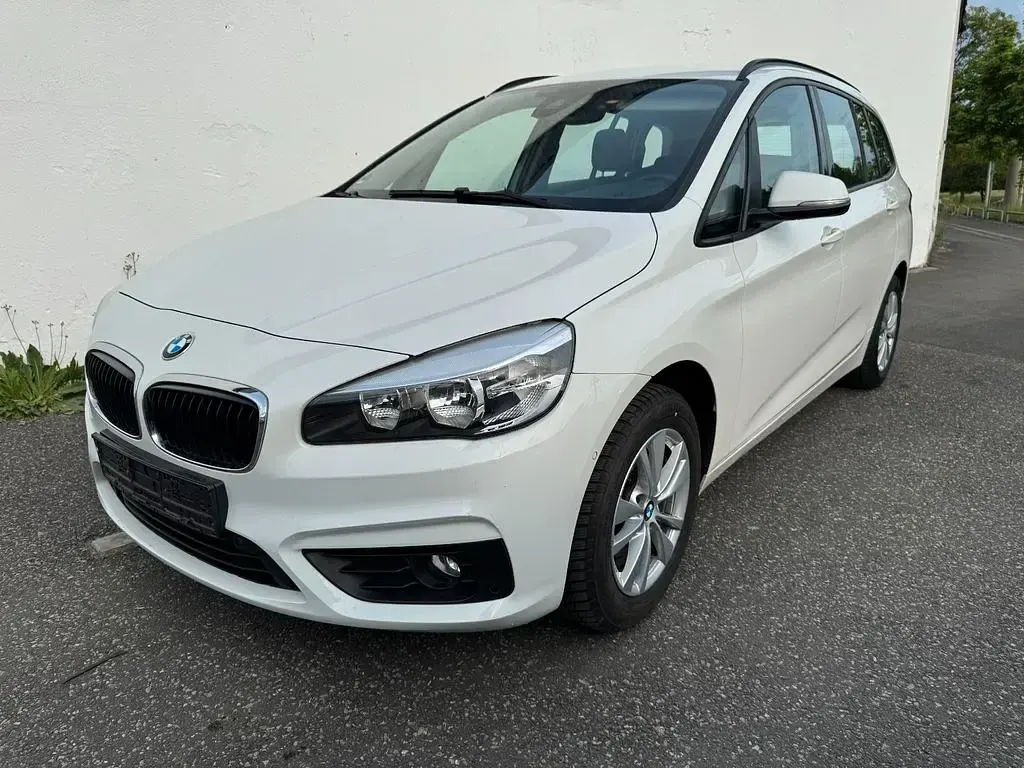 Gebraucht BMW 216 Gran Tourer 116 PS (85 kW) 2018 Weiß Van / Kleinbus
