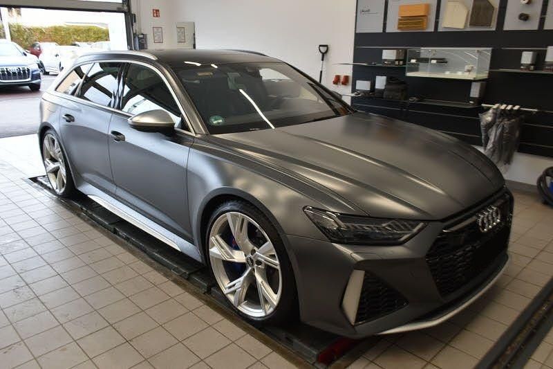 Używany Audi RS6 Ambiente 600 KM (441 kW) 2021 Szary Kombi