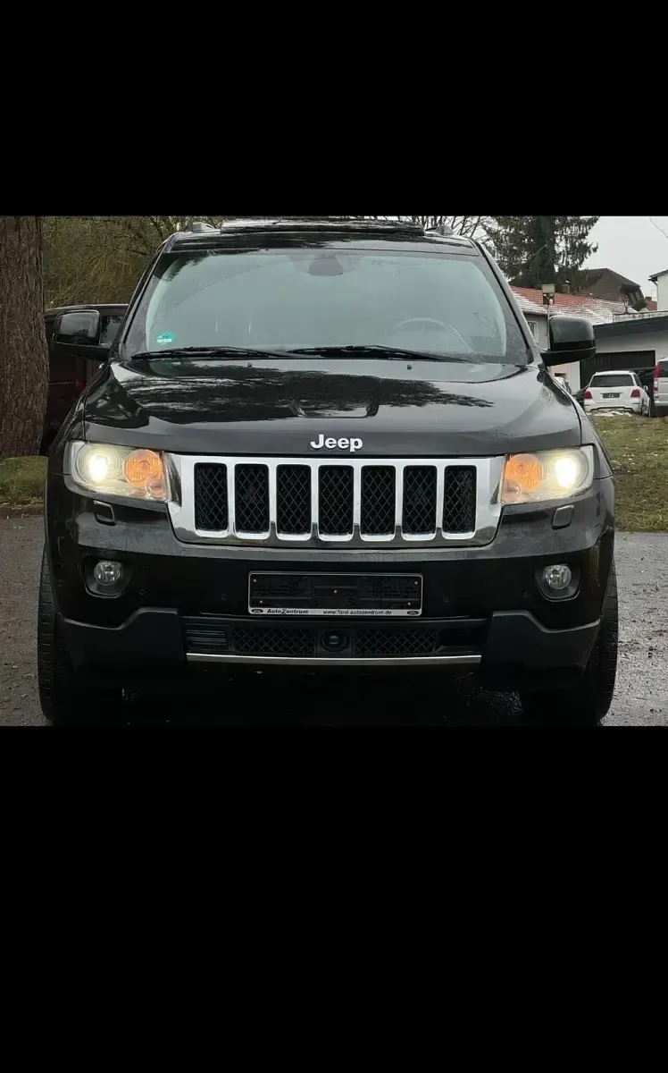 Gebraucht Jeep Grand Cherokee 245 PS (180 kW) 2011 Schwarz SUV