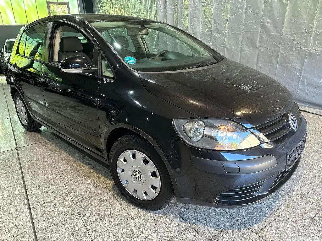 Używany VW Golf Plus Cross Trendline 75 KM (55 kW) 2005 Czarny Minivan