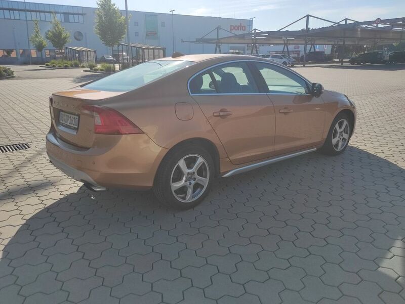 Gebraucht 2010 Volvo S60 Limousine | 7.200 € (Fairer Preis) - Bild 1/4