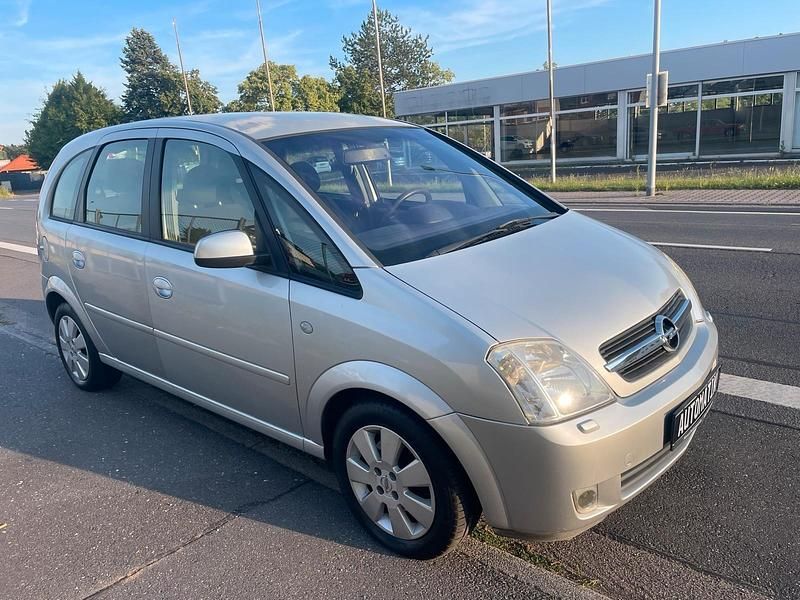 Gebraucht Opel Meriva 125 PS (91 kW) 2005 Silber Van / Kleinbus