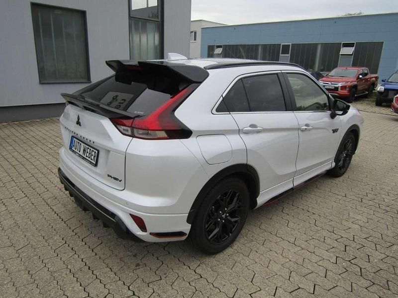 Gebraucht Mitsubishi Eclipse Top 188 PS (138 kW) 2022 Titanweiss (d) SUV