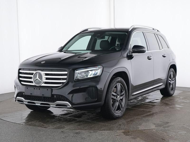 Unilack nachtschwarz Gebraucht 2024 Mercedes GLB220 Progressive SUV | 46.850 € (Fairer Preis) - Bild 1/4