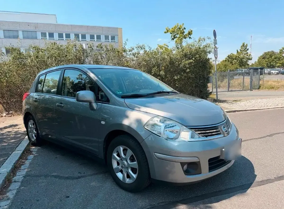 Gebraucht Nissan Tiida 110 PS (80 kW) 2008 Grau Limousine
