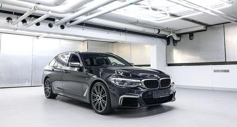 Gebraucht BMW M550 Performance 400 PS (294 kW) 2019 Schwarz Limousine