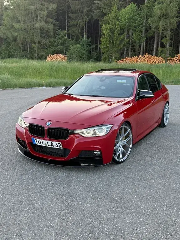 Gebraucht BMW 340 M Performance 326 PS (239 kW) 2016 Rot Limousine