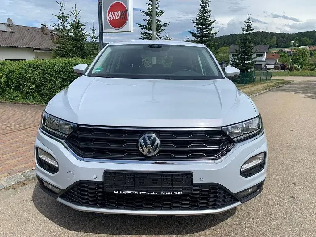 Second-hand VW T-Roc Style 116 CP (85 kW) 2018 Alb SUV