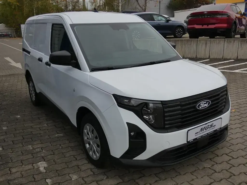 Neu Ford Courier Trend 101 PS (74 kW) 2026 Frozen white Van / Kleinbus