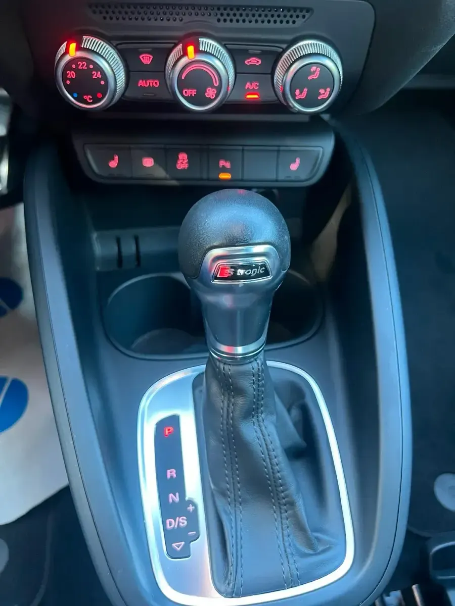 Gebraucht Audi A1 Design 125 PS (91 kW) 2017 Andere farben Kleinwagen