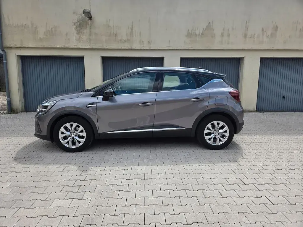 Gebraucht Renault Captur Iconic 158 PS (116 kW) 2021 Grau SUV