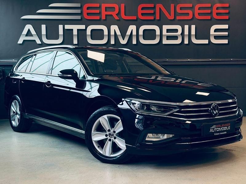 Gebraucht VW Passat Elegance 150 PS (110 kW) 2023 Schwarz Kombi