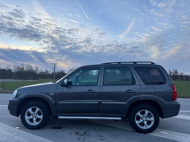 Gebraucht Mazda Tribute 150 PS (110 kW) 2005 Grau SUV