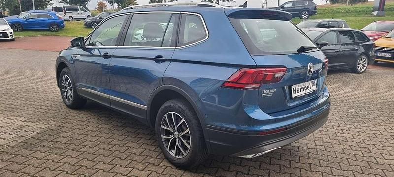 Gebraucht VW Tiguan Allspace 200 PS (147 kW) 2021 Grün SUV