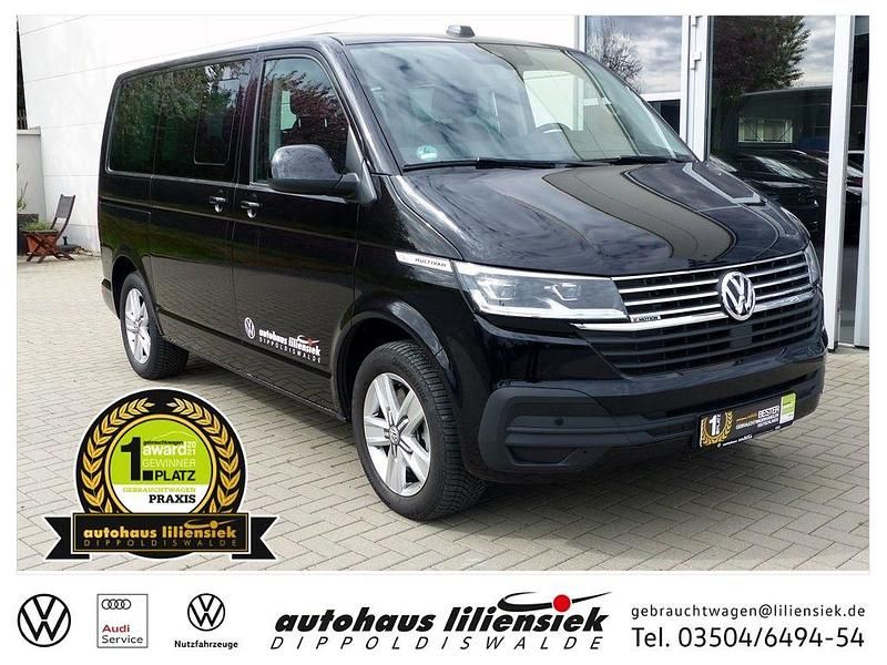 Deep black perleffekt Gebraucht 2023 VW Multivan Comfortline Van | 53.950 € (Teuer) - Bild 1/4