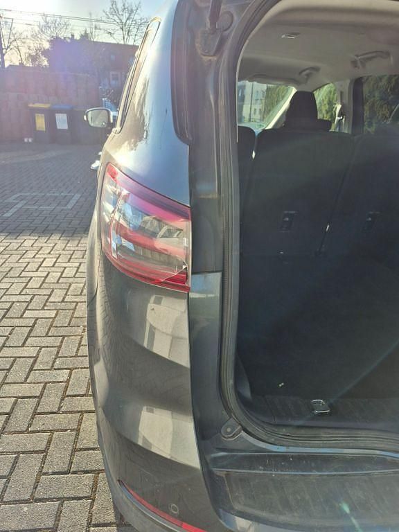 Gebraucht Ford S-MAX Titanium 190 PS (139 kW) 2019 Braun Van / Kleinbus