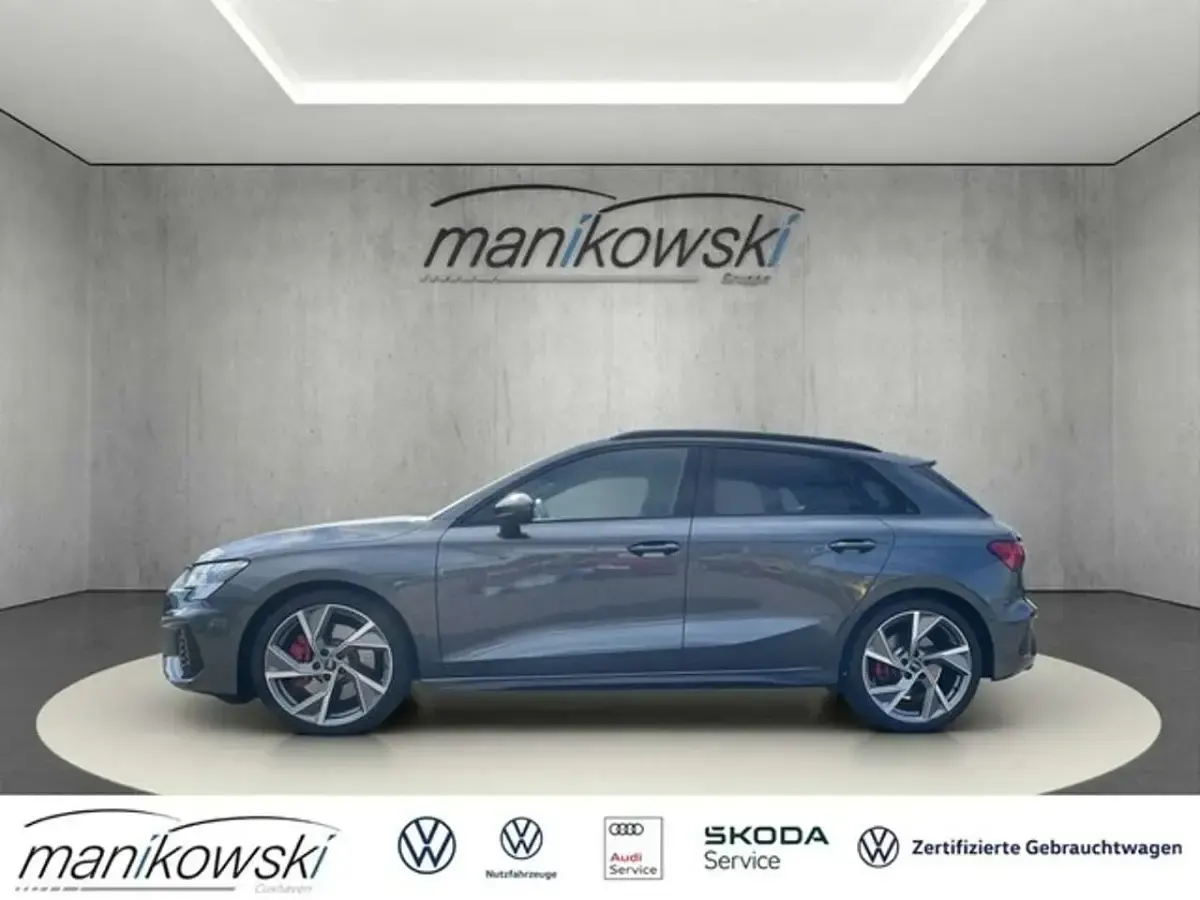 Gebraucht Audi S3 Sport 333 PS (244 kW) 2024 Grau Limousine