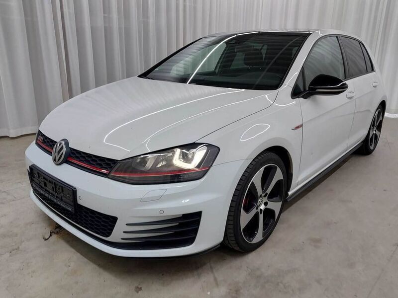 Weiß Gebraucht 2015 VW Golf VII GTI Limousine | 13.898 € (Fairer Preis) - Bild 1/4
