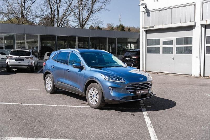 Gebraucht Ford Kuga Titanium 224 PS (164 kW) 2022 Blau SUV