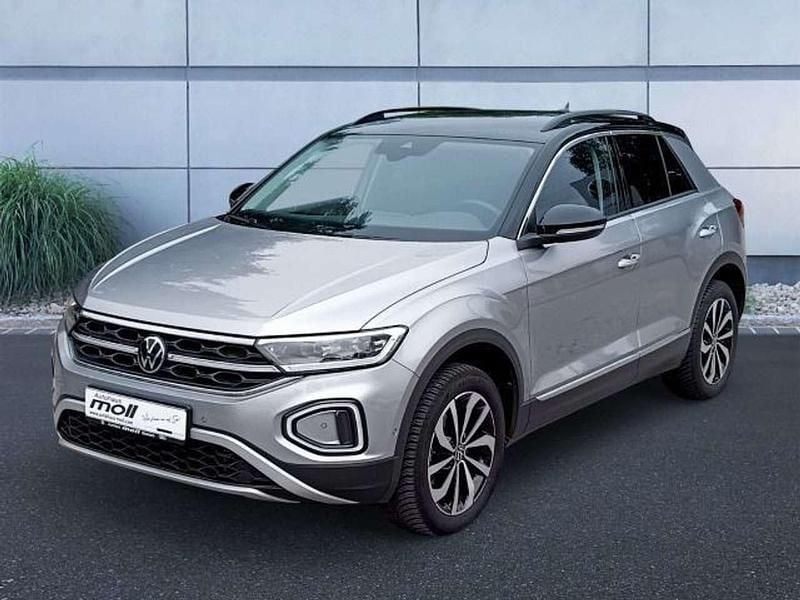 Pyritsilber metallic schwarz Gebraucht 2024 VW T-Roc Style SUV | 32.990 € (Etwas zu teuer) - Bild 1/4