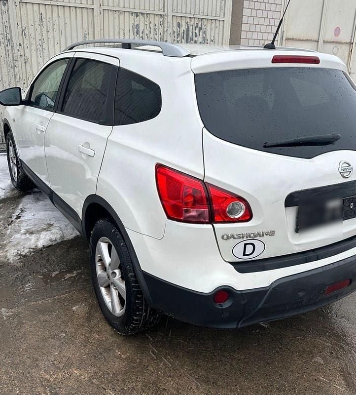 Gebraucht Nissan Qashqai +2 150 PS (110 kW) 2009 Weiß SUV