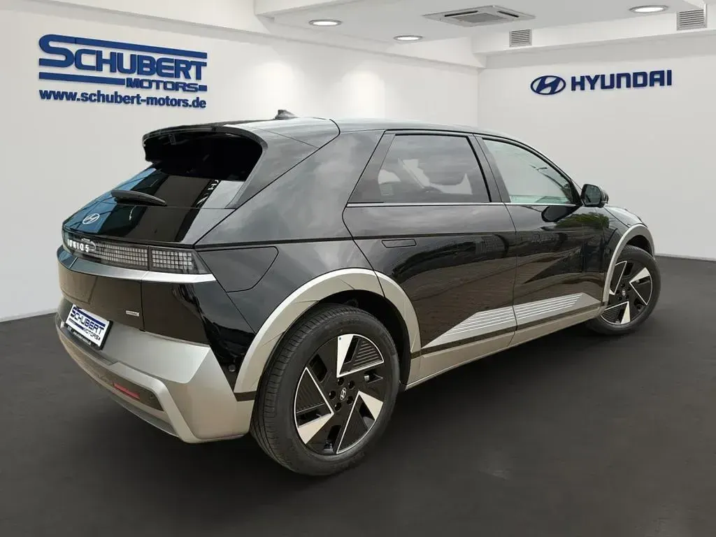 Neu Hyundai Ioniq 5 239 kW (325 PS) 2026 Schwarz SUV