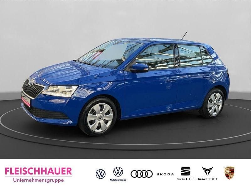 Blau Gebraucht 2021 Skoda Fabia Cool Plus Limousine | 12.890 € (Superpreis) - Bild 1/4