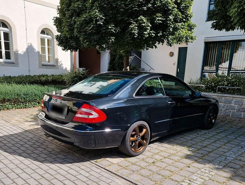 Gebraucht Mercedes CLK200 Elegance 163 PS (119 kW) 2004 Schwarz Coupé