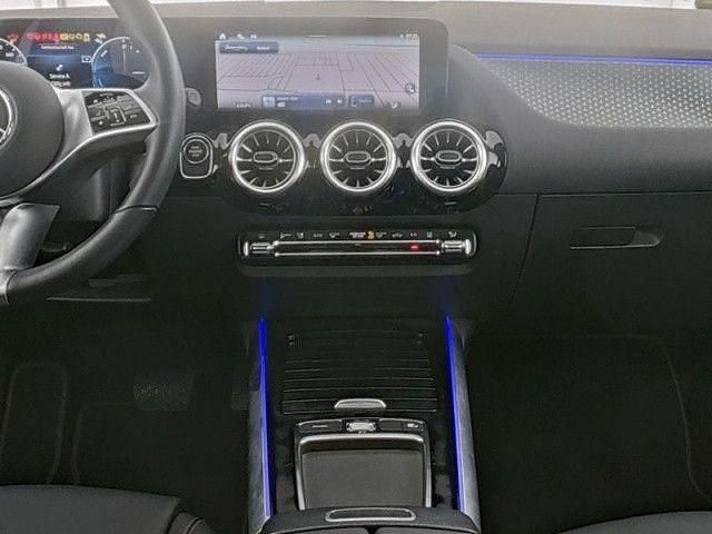 Gebraucht Mercedes B250e 218 PS (160 kW) 2024 Van / Kleinbus