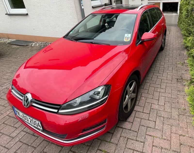 Rot Gebraucht 2016 VW Golf VII Highline Kombi | 6.900 € (Superpreis) - Bild 1/4