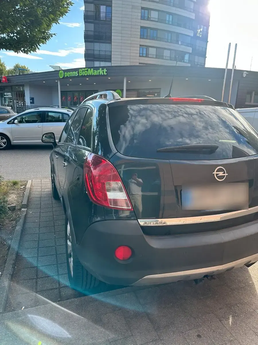 Gebraucht Opel Antara 163 PS (119 kW) 2011 Schwarz SUV