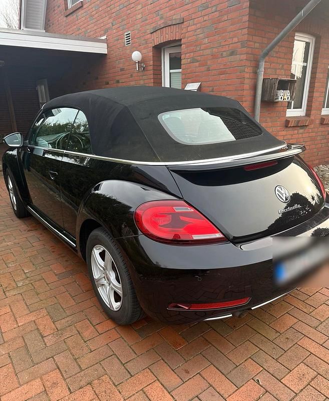 Gebraucht VW Beetle Cabriolet Sound 105 PS (77 kW) 2017 Schwarz Cabrio
