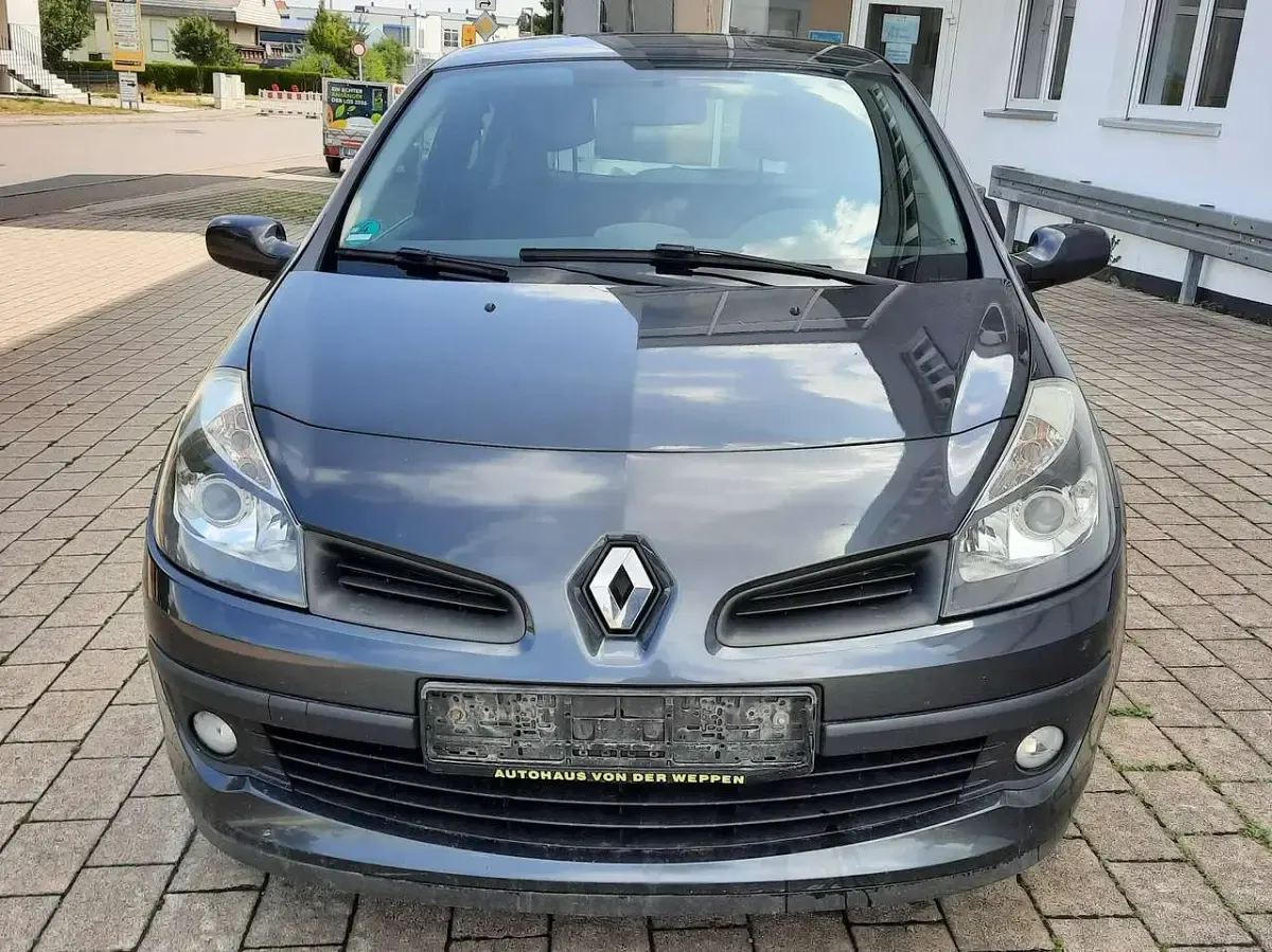 Gebraucht Renault Clio Dynamique 75 PS (55 kW) 2008 Grau eclipse Kleinwagen