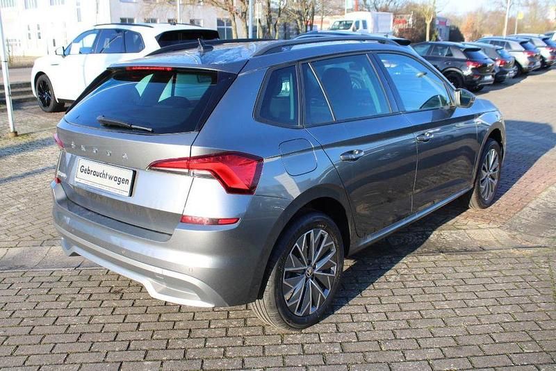 Gebraucht Skoda Kamiq Tour 110 PS (80 kW) 2022 Grau SUV