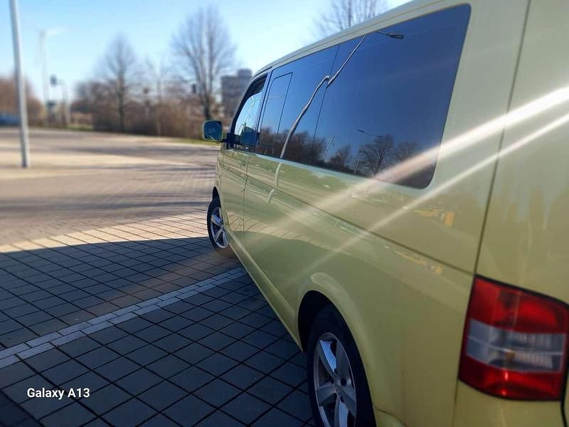 Gebraucht VW Multivan 105 PS (77 kW) 2004 Van / Kleinbus