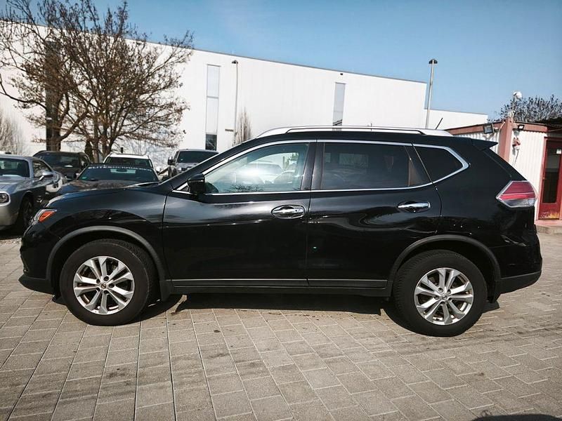 Gebraucht Nissan Rogue 360º 173 PS (127 kW) 2016 Schwarz SUV