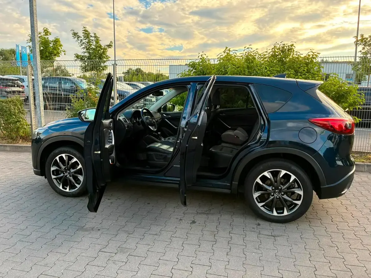 Gebraucht Mazda CX-5 Sports-Line 175 PS (128 kW) 2016 Blau SUV
