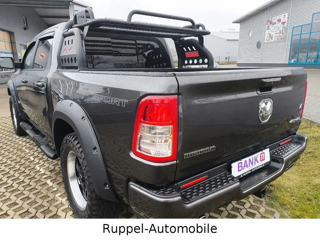 Occasion Dodge Ram 401 ch (294 kW) 2022 Gris Pick-up