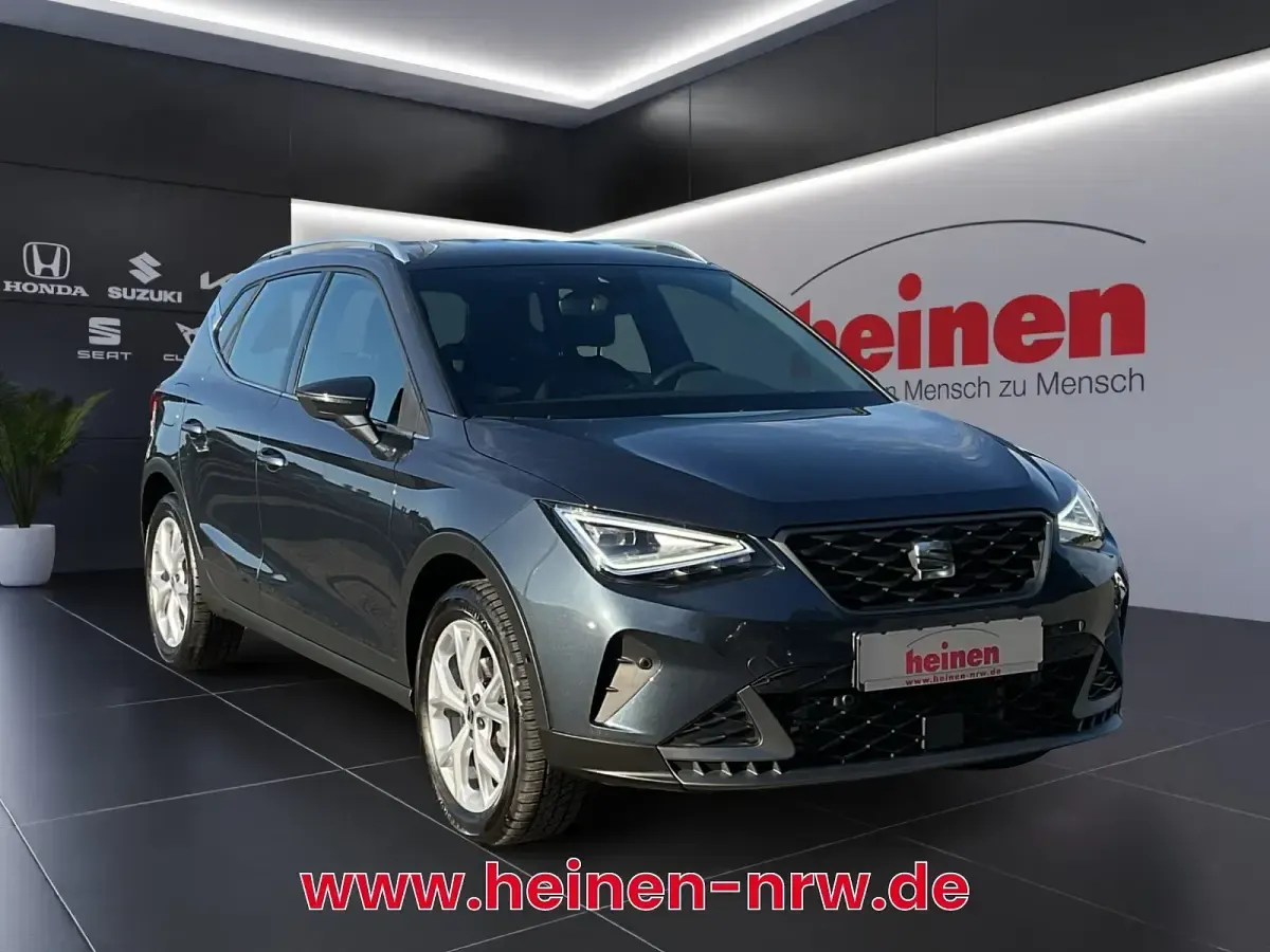 Gebraucht Seat Arona FR 116 PS (85 kW) 2024 Grau SUV