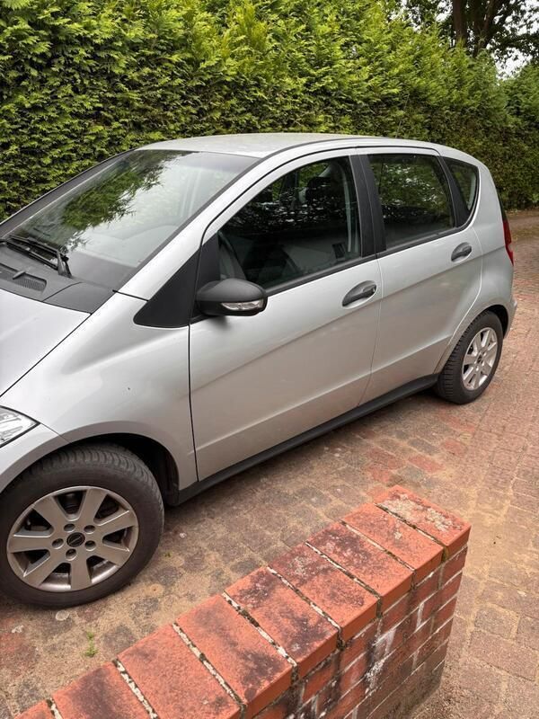 Silber Gebraucht 2007 Mercedes A170 Kleinwagen | 5.200 € (Fairer Preis) - Bild 1/4
