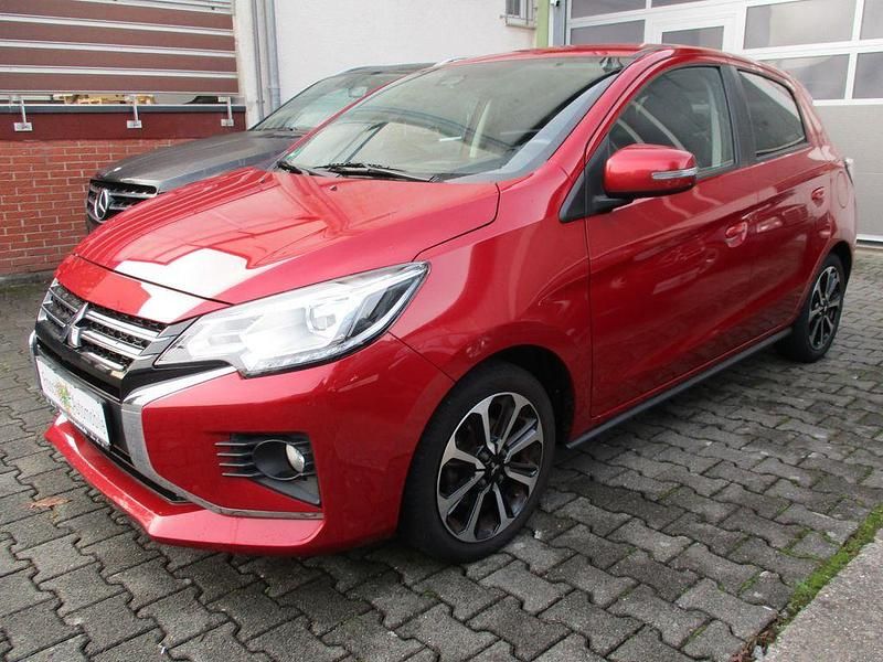 Gebraucht Mitsubishi Space Star Top 80 PS (58 kW) 2021 Rot Limousine