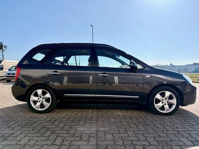 Gebraucht Kia Carens EX 140 PS (102 kW) 2007 Grau Van / Kleinbus