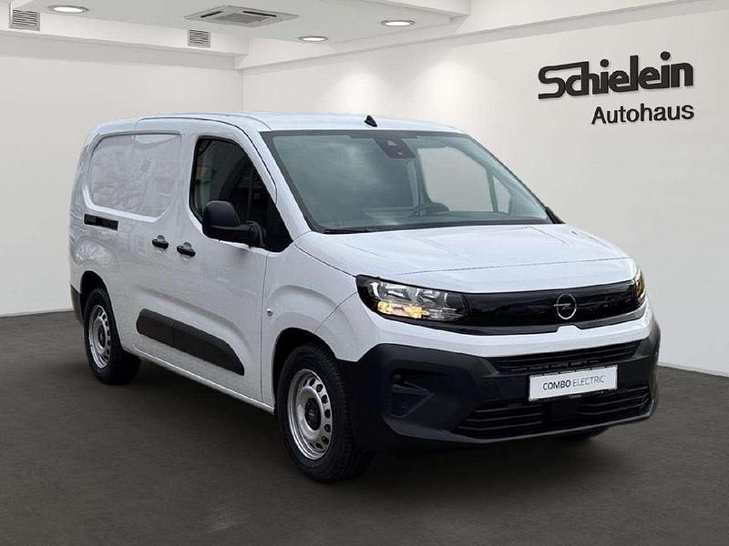 Neu Opel Combo-e Life XL 100 kW (136 PS) 2025 Kaolin weiß Van / Kleinbus