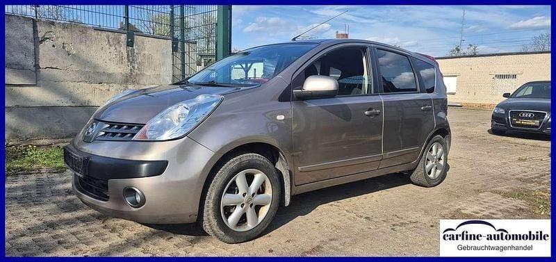Usado Nissan Note 110 HP (80 kW) 2006 Castanho Citadino