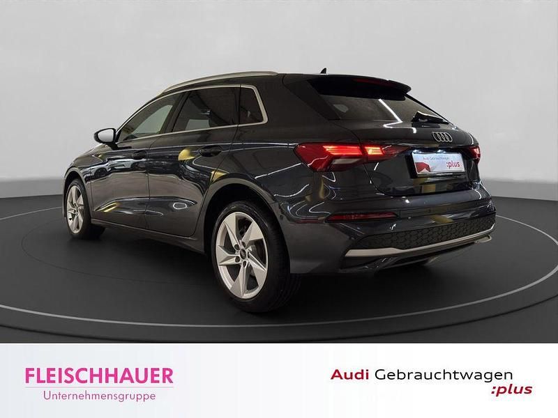 Gebraucht Audi A3 Ambiente 116 PS (85 kW) 2025 Grau Limousine