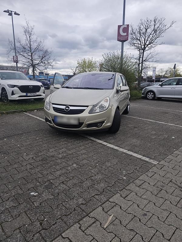 Gebraucht Opel Corsa 90 PS (66 kW) 2007 Gold Kleinwagen