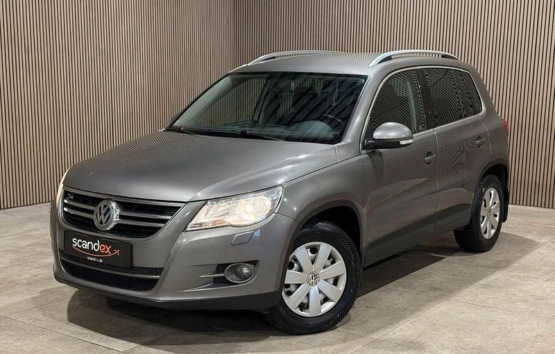 Gebraucht VW Tiguan 140 PS (102 kW) 2008 Grau SUV