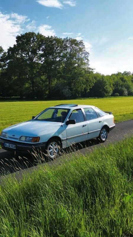 Weiß Gebraucht 1986 Ford Scorpio Limousine | 5.299 € - Bild 1/4
