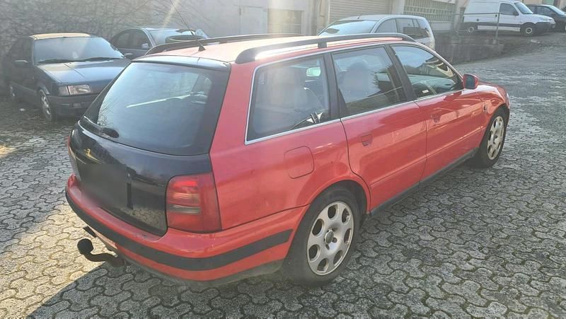 Gebraucht Audi A4 S-Line 165 PS (121 kW) 1998 Rot Kombi